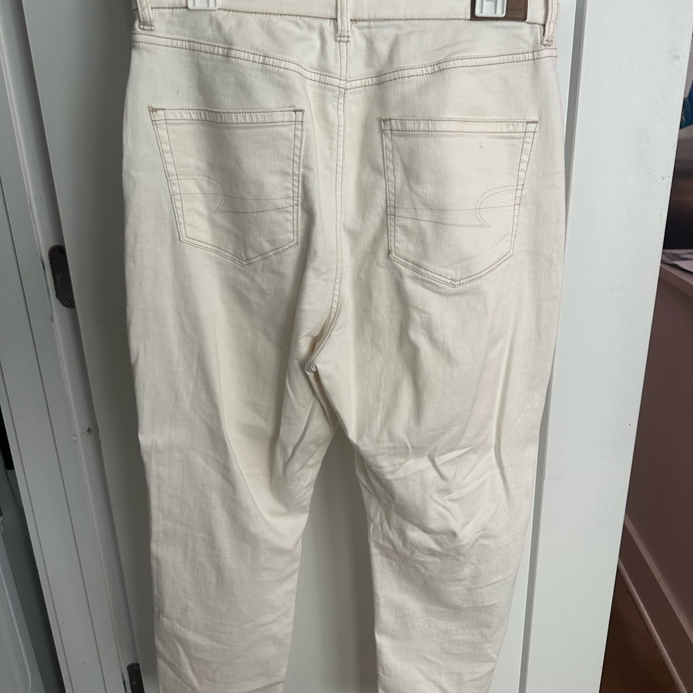 American Eagle ripped white jeans. Size 14 but fits like a 10-12.